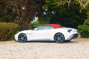 Bild 18/37 von Aston Martin Vanquish Zagato Volante (2017)