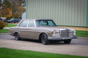 Bild 6/36 von Mercedes-Benz 300 SEL 6.3 (1969)