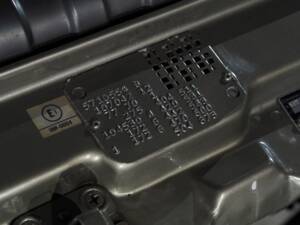 Immagine 19/51 di Mercedes-Benz 280 SL (1985)