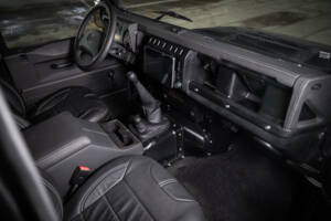 Image 21/35 of Land Rover Defender 110 (1992)