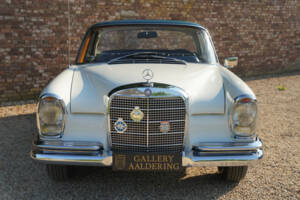 Image 5/50 of Mercedes-Benz 280 SE (1968)