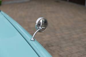 Bild 25/50 von Vauxhall Cresta (1961)