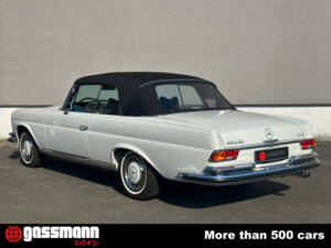 Imagen 5/15 de Mercedes-Benz 280 SE 3,5 (1970)