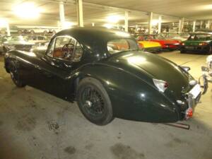 Bild 24/46 von Jaguar XK 120 FHC (1953)