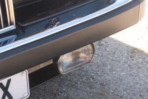 Image 21/50 de Rolls-Royce Corniche I (1981)