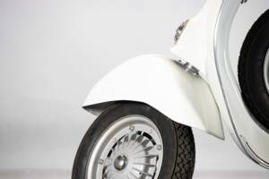 Immagine 16/50 di Piaggio Vespa 50 SS (1966)