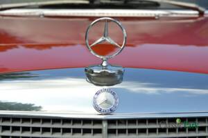Bild 46/50 von Mercedes-Benz 230/6 (1973)
