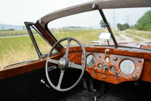 Imagen 27/51 de Jaguar XK 140 SE DHC (1957)