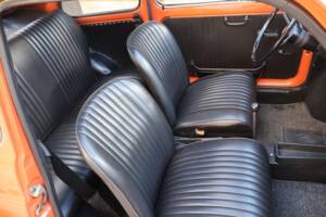 Image 25/32 of FIAT 500 L (1971)