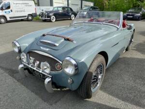 Image 2/17 of Austin-Healey 100/6 (BN6) (1959)