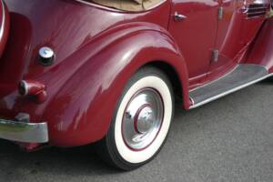 Image 3/24 of Auburn Speedster 851 (1935)