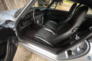 Image 10/90 de Porsche 911 Carrera 4S (1996)