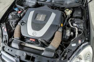 Bild 39/50 von Mercedes-Benz SLK 280 (2005)