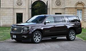 Image 7/50 of Chevrolet Suburban (2017)