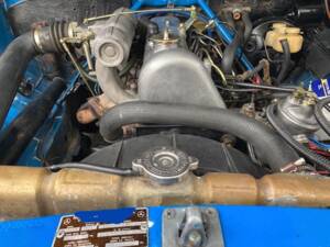 Image 14/33 of Mercedes-Benz 220 D (1972)