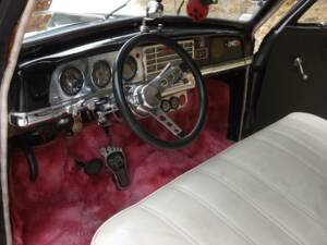 Image 14/50 de Plymouth Special Deluxe (1949)