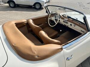 Afbeelding 20/28 van Mercedes-Benz 190 SL (1960)