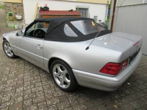 Bild 4/13 von Mercedes-Benz SL 320 (2000)