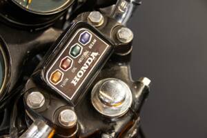 Image 41/50 of Honda CB 750 Four (1975)