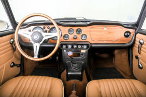 Imagen 7/50 de Triumph TR 250 (1968)