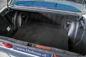 Image 40/50 de Mercedes-Benz 190 D (1985)