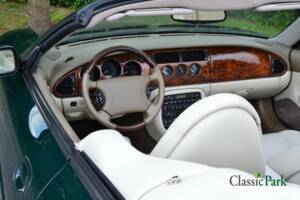 Imagen 26/50 de Jaguar XK8 4.0 (1998)
