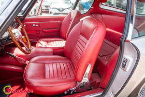 Image 22/28 of Maserati Mistral 3700 (1965)