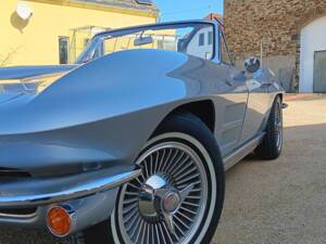 Image 19/35 of Chevrolet Corvette Sting Ray (1963)