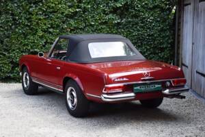 Image 9/45 de Mercedes-Benz 230 SL (1964)