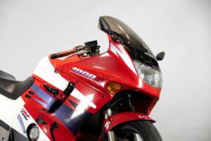 Immagine 10/49 di Honda CBR 1000 RR Fireblade (1995)