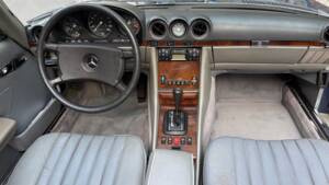 Image 75/88 of Mercedes-Benz 380 SL (1984)