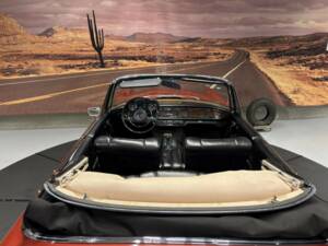 Image 32/49 de Mercedes-Benz 280 SE 3,5 (1971)