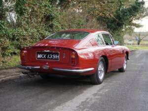 Afbeelding 6/18 van Aston Martin DB 6 Vantage (1969)