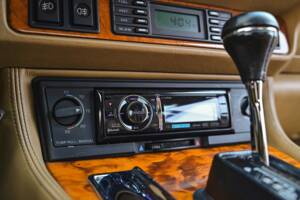 Image 50/55 de Jaguar XJS 6.0 (1994)