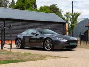 Bild 78/79 von Aston Martin V12 Vantage (2011)