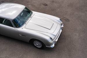 Image 34/42 de Aston Martin DB 5 (1964)