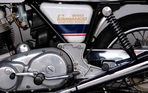 Image 52/83 of Norton 850 MKIII Roadster (1975)