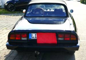 Image 3/7 de Alfa Romeo 2.0 Spider (1989)