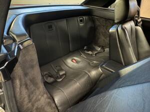 Image 21/37 de Mercedes-Benz 500 SL 6.0 AMG (1990)