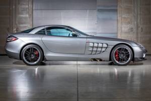 Image 5/25 of Mercedes-Benz SLR McLaren 722 (2006)