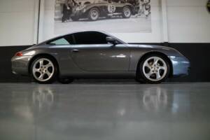 Bild 25/50 von Porsche 911 Carrera (2001)