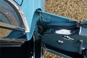 Bild 43/50 von Mercedes-Benz 250 SE (1967)