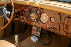 Image 20/37 de Jaguar XK 150 3.8 SE DHC (1959)