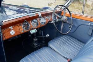 Image 27/50 of Lagonda LG 6 (1939)