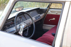 Image 5/50 of Citroën ID 21 Break (1967)