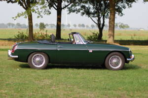 Image 6/27 of MG MGB (1969)