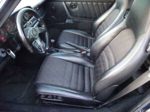 Bild 35/42 von Porsche 911 Carrera 4 (WTL) (1991)