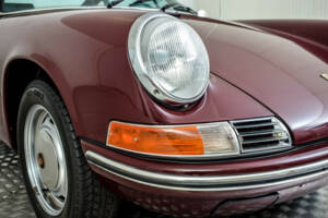 Image 28/50 of Porsche 912 (1969)
