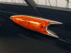Image 36/49 of Citroën ID 19 Break (1967)