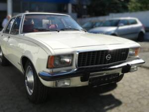 Image 1/8 of Opel Commodore 2,5 S (1973)